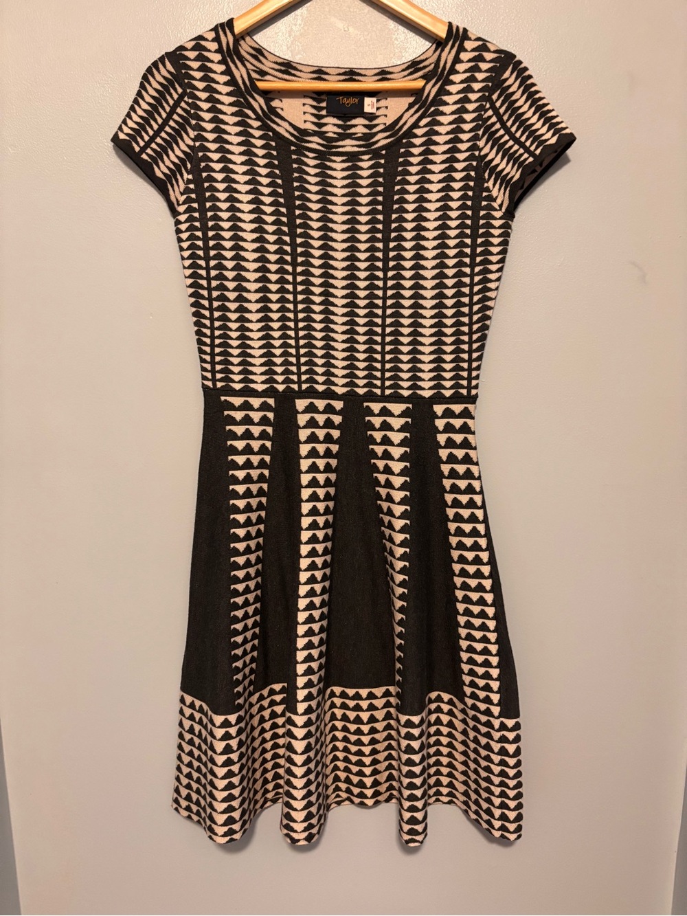 Taylor Black and Cream Geometric Knit Top